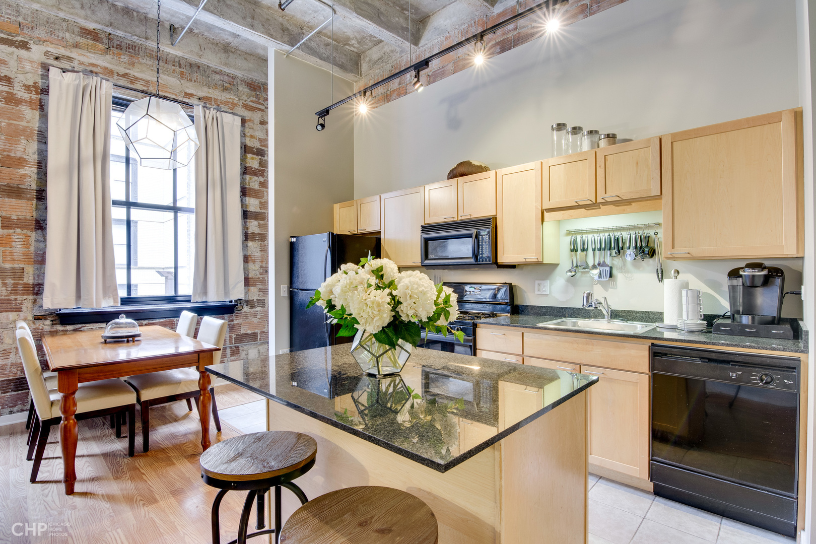 20 N STATE Street 909