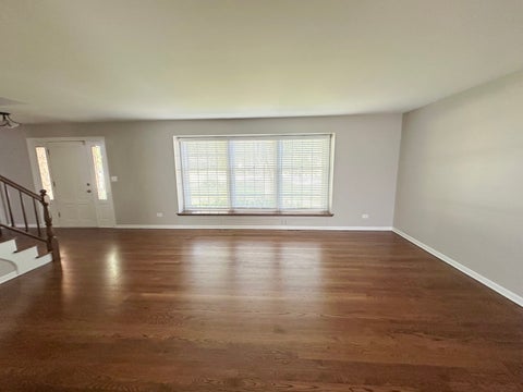 Tiny photo for 508 W Golf Road, Libertyville, IL 60048 (MLS # 12703803)