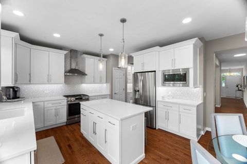 Tiny photo for 20431 N Joshua Court, Deer Park, IL 60010 (MLS # 12685148)