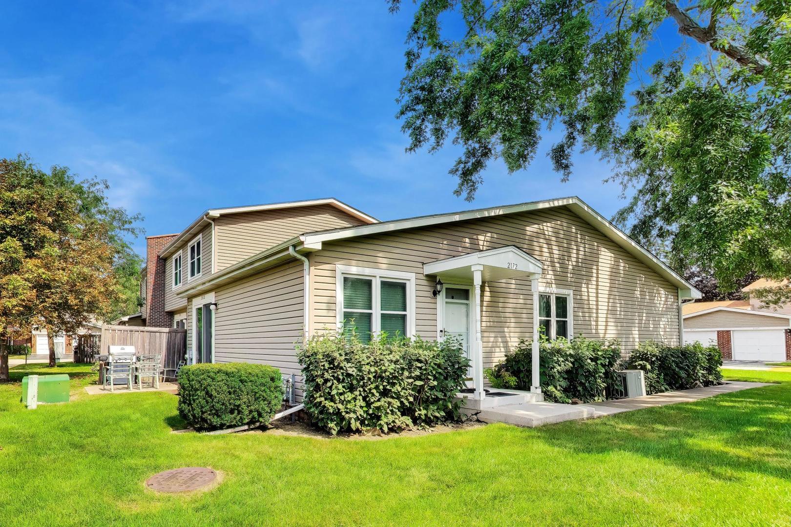 2172 N Queensburg Lane