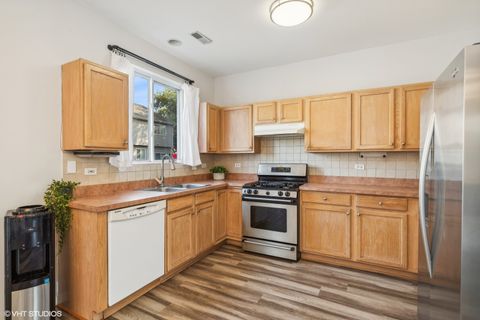 Tiny photo for 31663 Tallgrass Court, Lakemoor, IL 60051 (MLS # 12604025)