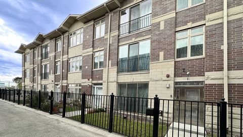 1538 W 34th Street E Chicago IL 60608