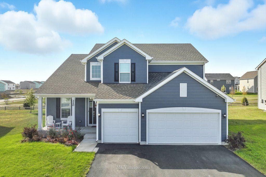 Photo for 320 Ellis Street, Oswego, IL 60543 (MLS # 12496303)