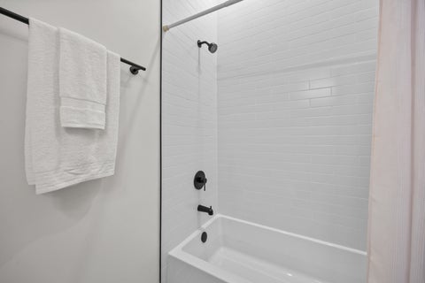 Tiny photo for 5340 N Lincoln Avenue #201, Chicago, IL 60625 (MLS # 12735051)