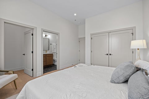 Tiny photo for 5340 N Lincoln Avenue #201, Chicago, IL 60625 (MLS # 12735051)