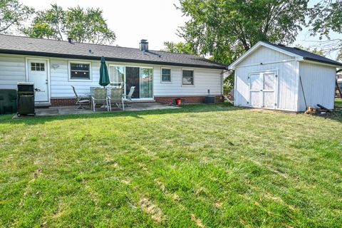 A home in Elk Grove Village