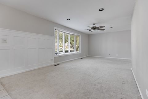 Tiny photo for 831 Pinehurst Lane, Schaumburg, IL 60193 (MLS # 12497120)