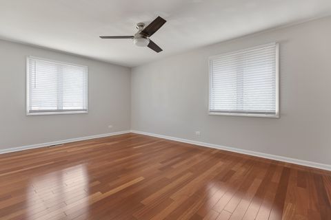 Tiny photo for 831 Pinehurst Lane, Schaumburg, IL 60193 (MLS # 12497120)