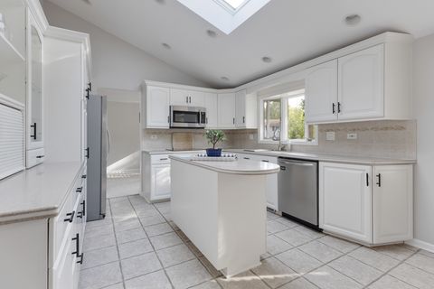 Tiny photo for 831 Pinehurst Lane, Schaumburg, IL 60193 (MLS # 12497120)