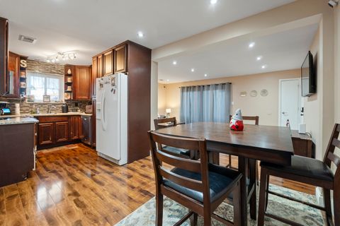 Tiny photo for 9645 S Harlem Avenue #1H, Chicago Ridge, IL 60415 (MLS # 12535757)