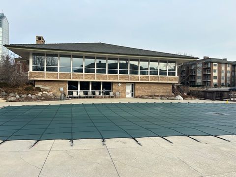 Tiny photo for 4 Oak Brook Club Drive #G205, Oak Brook, IL 60523 (MLS # 12614089)