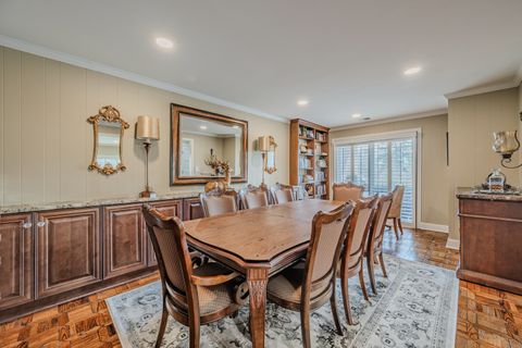 Tiny photo for 4 Oak Brook Club Drive #G205, Oak Brook, IL 60523 (MLS # 12614089)
