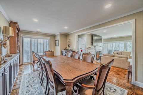 Tiny photo for 4 Oak Brook Club Drive #G205, Oak Brook, IL 60523 (MLS # 12614089)