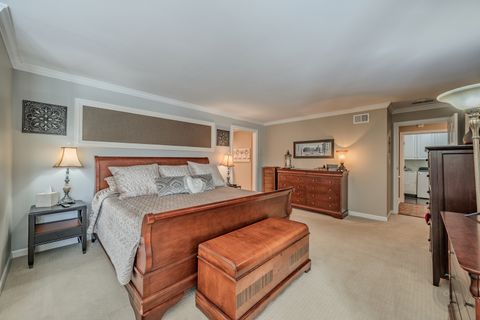 Tiny photo for 4 Oak Brook Club Drive #G205, Oak Brook, IL 60523 (MLS # 12614089)