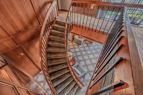 Tiny photo for 4 Oak Brook Club Drive #G205, Oak Brook, IL 60523 (MLS # 12614089)