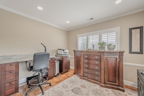 Tiny photo for 4 Oak Brook Club Drive #G205, Oak Brook, IL 60523 (MLS # 12614089)