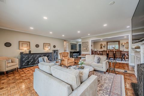 Tiny photo for 4 Oak Brook Club Drive #G205, Oak Brook, IL 60523 (MLS # 12614089)