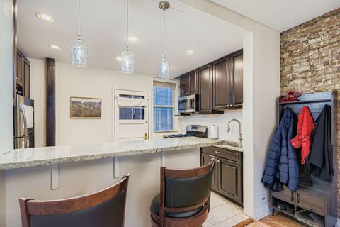 Tiny photo for 539 W Addison Street #2N, Chicago, IL 60613 (MLS # 12500767)