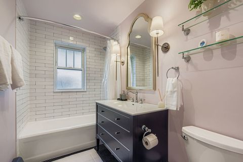 Tiny photo for 539 W Addison Street #2N, Chicago, IL 60613 (MLS # 12500767)