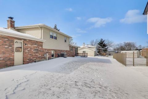 Tiny photo for 10814 3rd Street, Mokena, IL 60448 (MLS # 12556977)