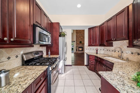 Tiny photo for 665 Meadowdale Drive, Romeoville, IL 60446 (MLS # 12769674)