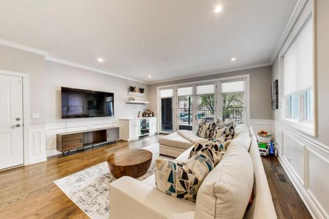 Tiny photo for 3717 N Ashland Avenue #1N, Chicago, IL 60613 (MLS # 12629888)