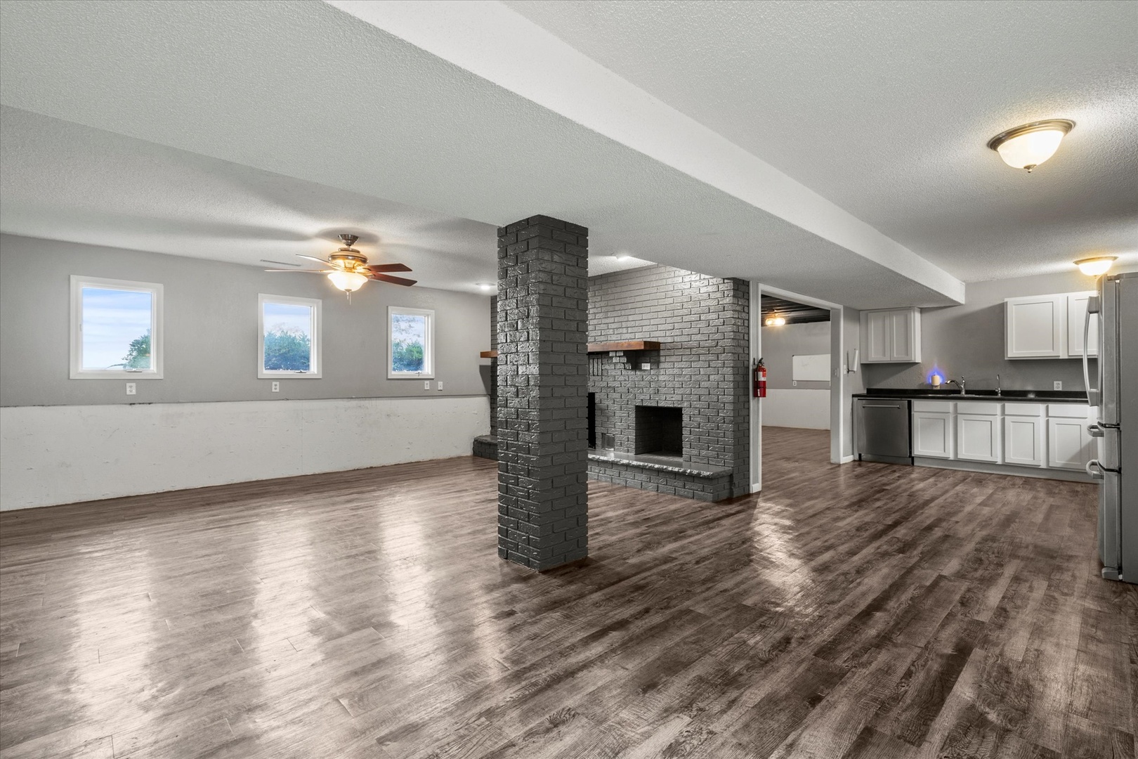 464 E Pilot Drive