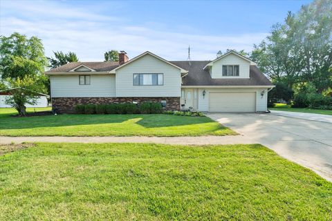 Tiny photo for 464 E Pilot Drive, Herscher, IL 60941 (MLS # 12434263)