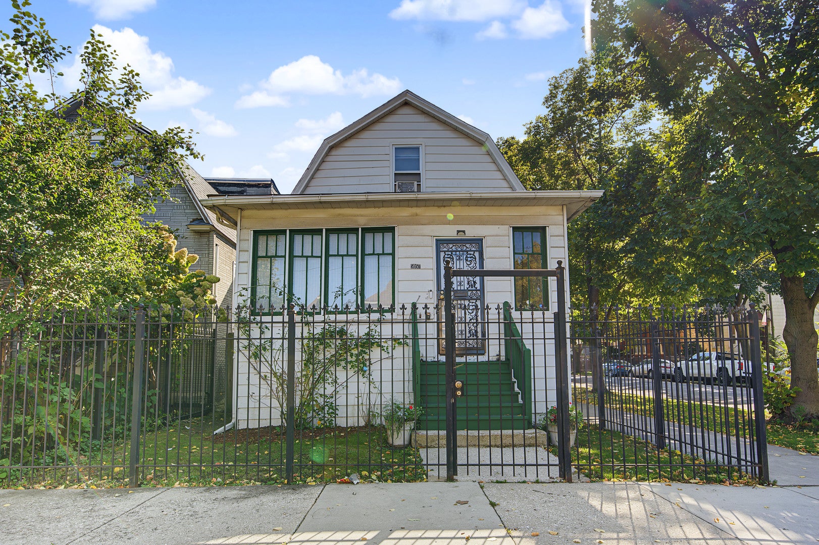 5057 W Superior Street