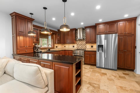 Tiny photo for 575 Gateshead Avenue N, Elk Grove Village, IL 60007 (MLS # 12749102)