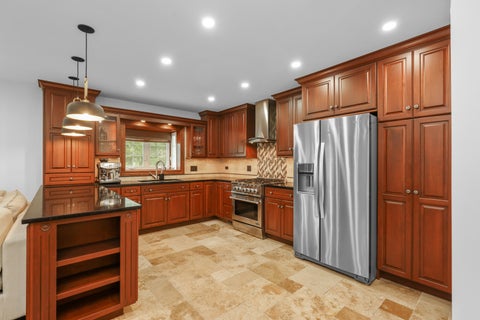 Tiny photo for 575 Gateshead Avenue N, Elk Grove Village, IL 60007 (MLS # 12749102)