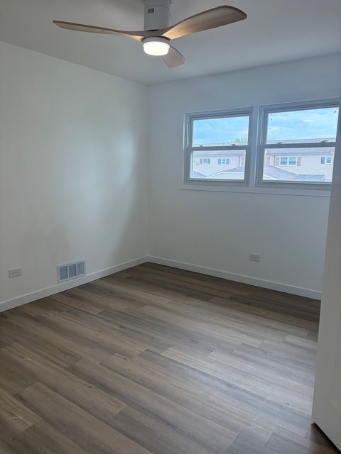 Tiny photo for 6846 Sussex Road, Tinley Park, IL 60477 (MLS # 12715537)
