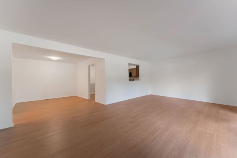 Tiny photo for 1025 S Fernandez Avenue #S-1, Arlington Heights, IL 60005 (MLS # 12666152)