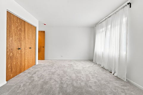 Tiny photo for 1025 S Fernandez Avenue #1S, Arlington Heights, IL 60005 (MLS # 12666152)