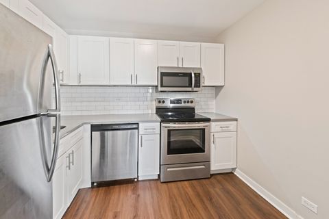 Tiny photo for 2626 N Lakeview Avenue #1509, Chicago, IL 60614 (MLS # 12504189)