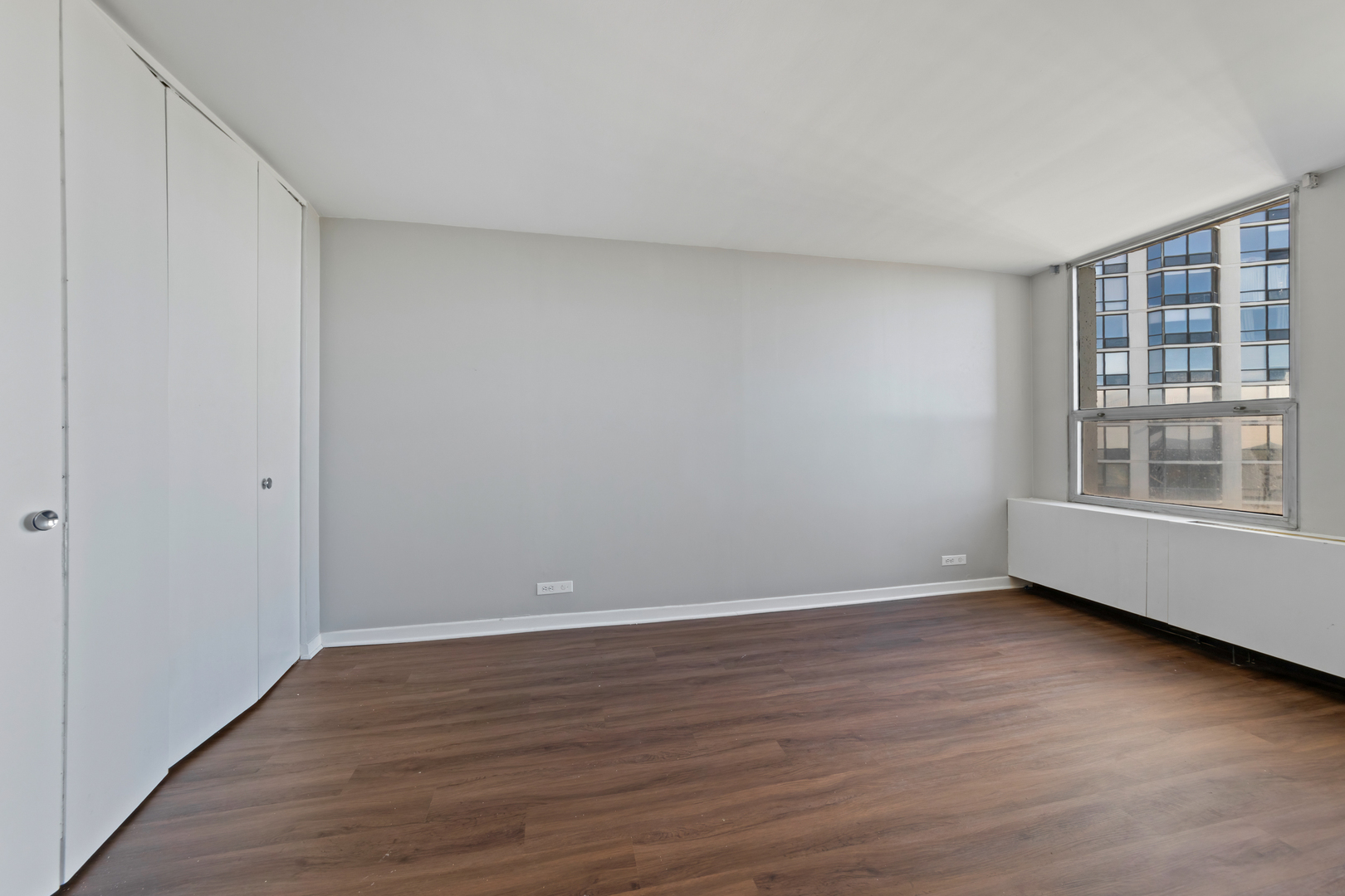 Chicago, Illinois 60614, United States, 1 Bedroom Bedrooms, ,1 BathroomBathrooms,Residential,Active,234876