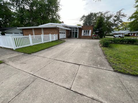 Tiny photo for 616 Seneca Drive, Aurora, IL 60506 (MLS # 12679205)