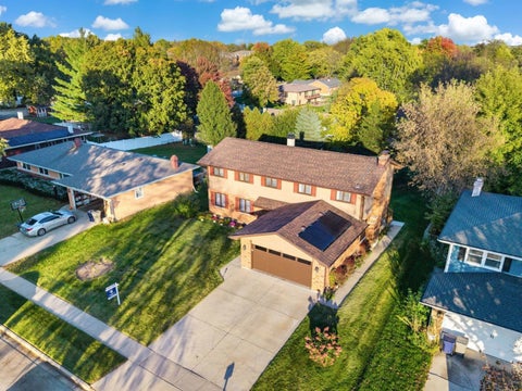 Tiny photo for 1011 Iroquois Drive, Elgin, IL 60123 (MLS # 12774944)