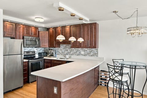 Tiny photo for 1460 N Sandburg Terrace #1110, Chicago, IL 60610 (MLS # 12772037)
