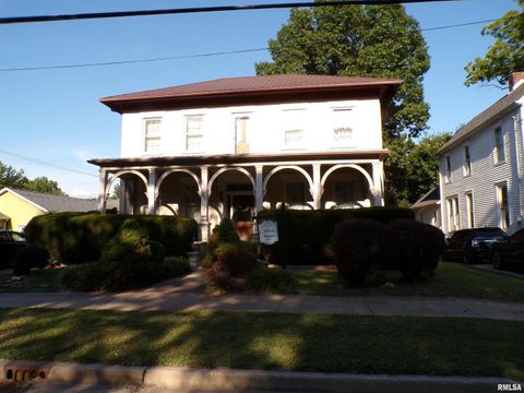 Tiny photo for 410 S Saint Louis Street, Sparta, IL 62286 (MLS # EB458832)