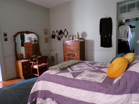 Tiny photo for 410 S Saint Louis Street, Sparta, IL 62286 (MLS # EB458832)