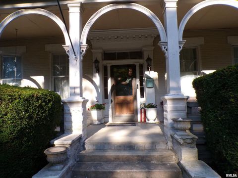 Tiny photo for 410 S Saint Louis Street, Sparta, IL 62286 (MLS # EB458832)