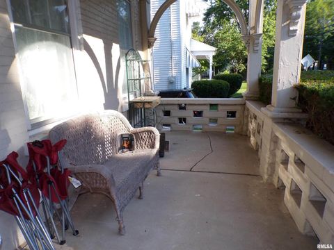 Tiny photo for 410 S Saint Louis Street, Sparta, IL 62286 (MLS # EB458832)