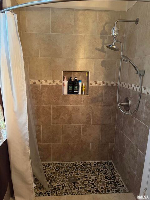 Tiny photo for 410 S Saint Louis Street, Sparta, IL 62286 (MLS # EB458832)