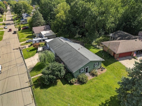 Tiny photo for 2009 N 10th Street, Clinton, IA 52732 (MLS # 12765074)
