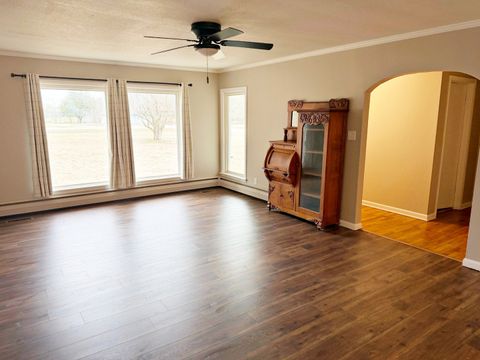 Tiny photo for 6062 S Us 45 Road, Metropolis, IL 62960 (MLS # 12554184)