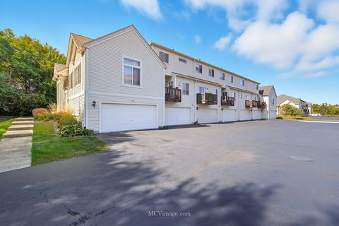 Tiny photo for 1741 Fredericksburg Lane, Aurora, IL 60503 (MLS # 12487941)