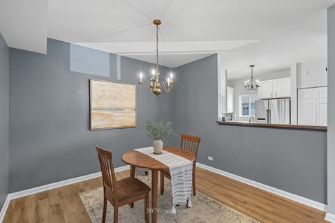 Tiny photo for 1741 Fredericksburg Lane, Aurora, IL 60503 (MLS # 12487941)