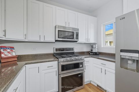 Tiny photo for 1741 Fredericksburg Lane, Aurora, IL 60503 (MLS # 12487941)