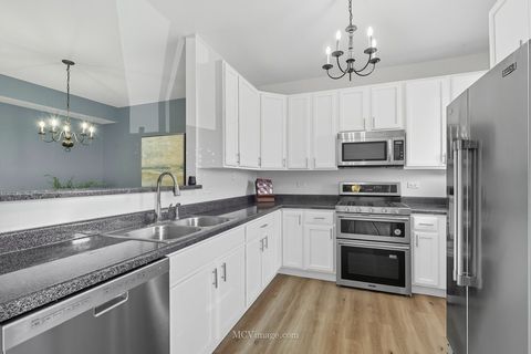 Tiny photo for 1741 Fredericksburg Lane, Aurora, IL 60503 (MLS # 12487941)